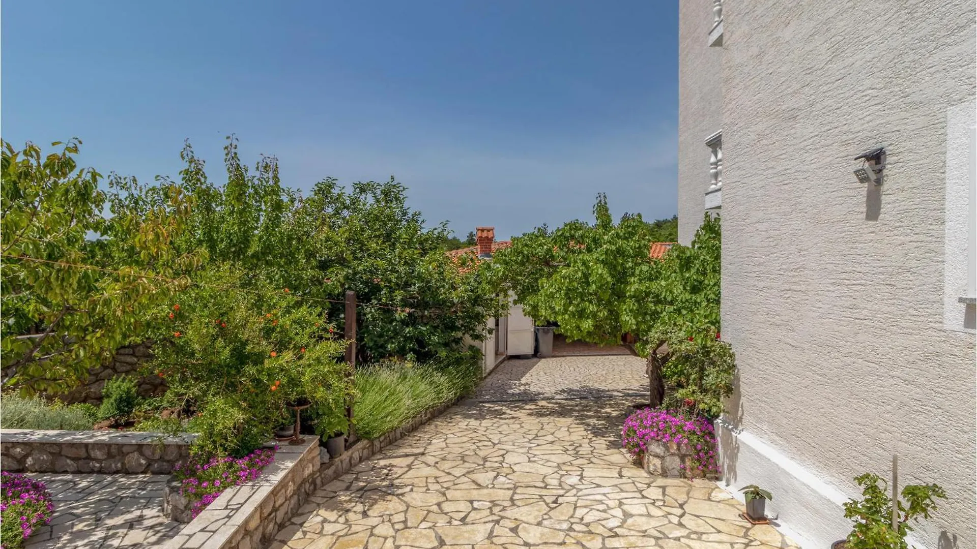Gorgeous Apartment In Klenovica With Wifi Croatia
